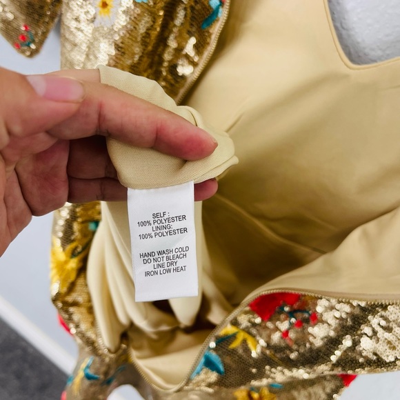 Lulu’s Let It Shine Gold Floral Embroidered Sequin Bodycon Dress - Picture 9 of 9